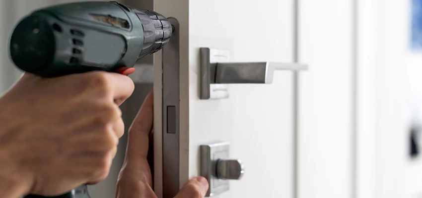 Locksmith For Lock Replacement Near Me in Red Bluff, CA